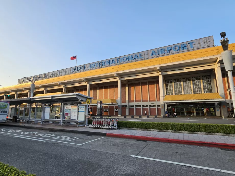 Terminal międzynarodowy, lotnisko Songshan