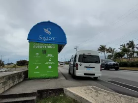 Przystanek autobusowy w kierunku Bridgetown