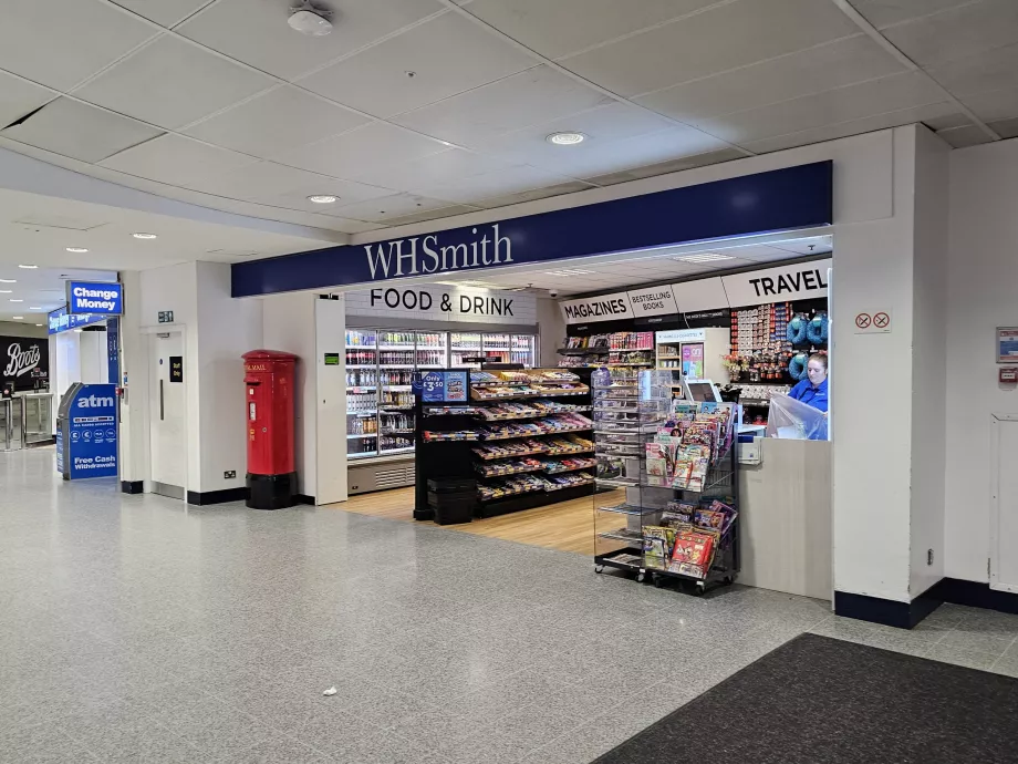 WHSmith, odloty, lotnisko East Midlands