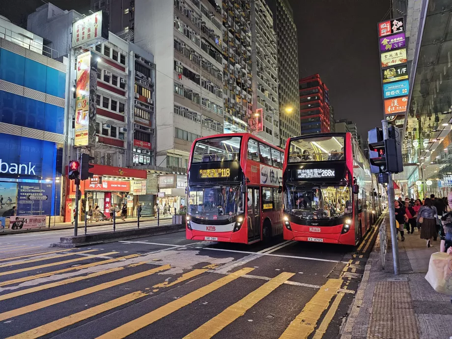 Autobusy KMB na Nathan Road