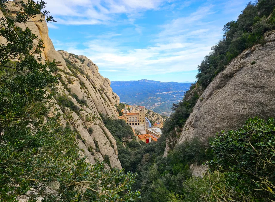 Widok na klasztor Montserrat