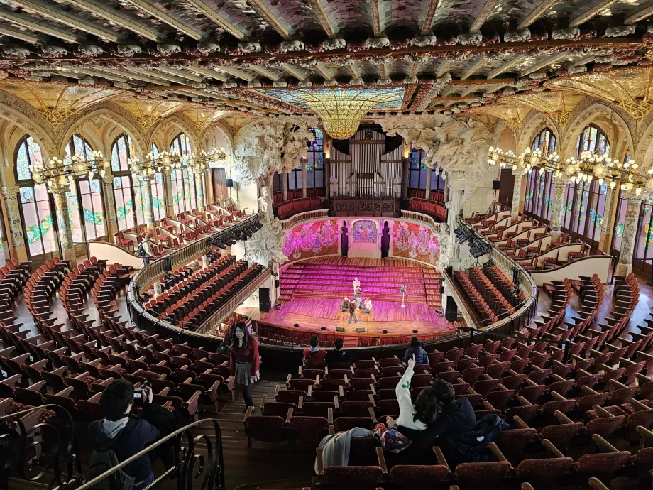 Palau de la Música Catalana, wnętrze