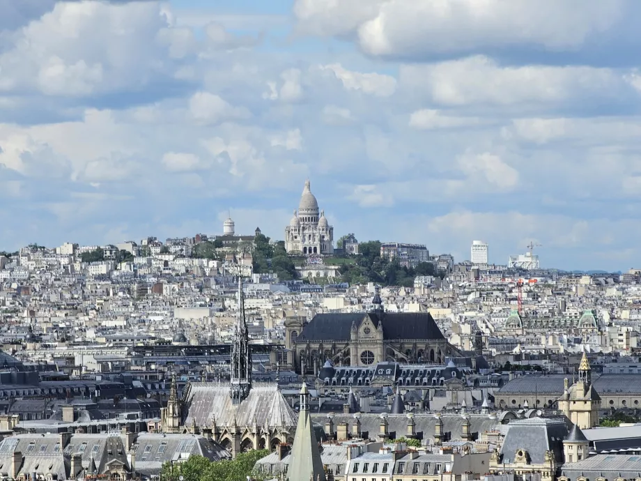 Widok na Montmartre z Panteonu