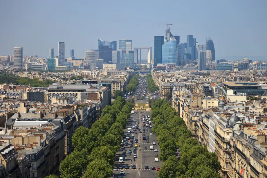 Widok z dachu w kierunku La Defense