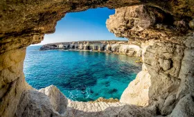 Jaskinie Cypru