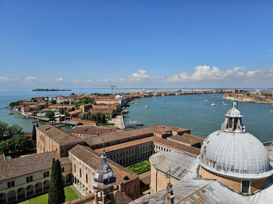 Widok z San Giorgio na wyspę Giudecca