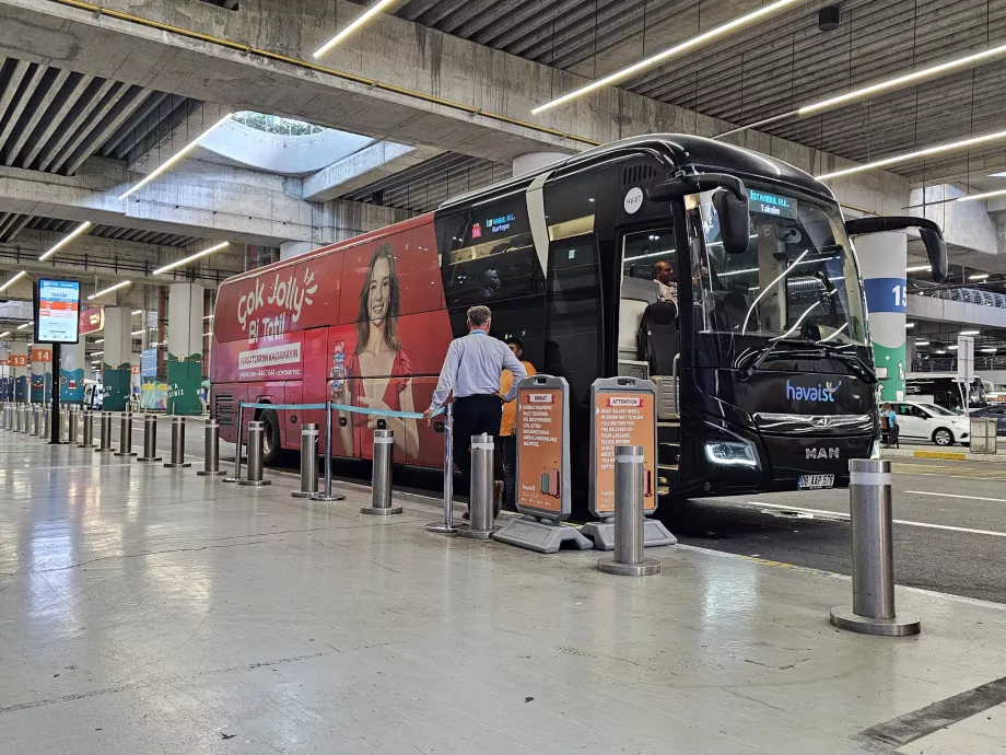 Autobus Havaist - lotnisko Taksim