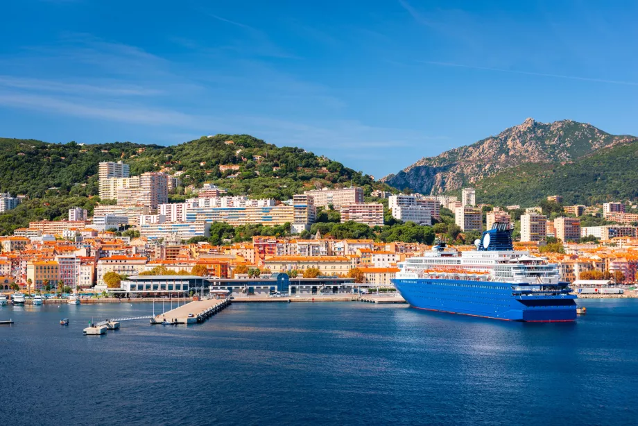 Port Ajaccio