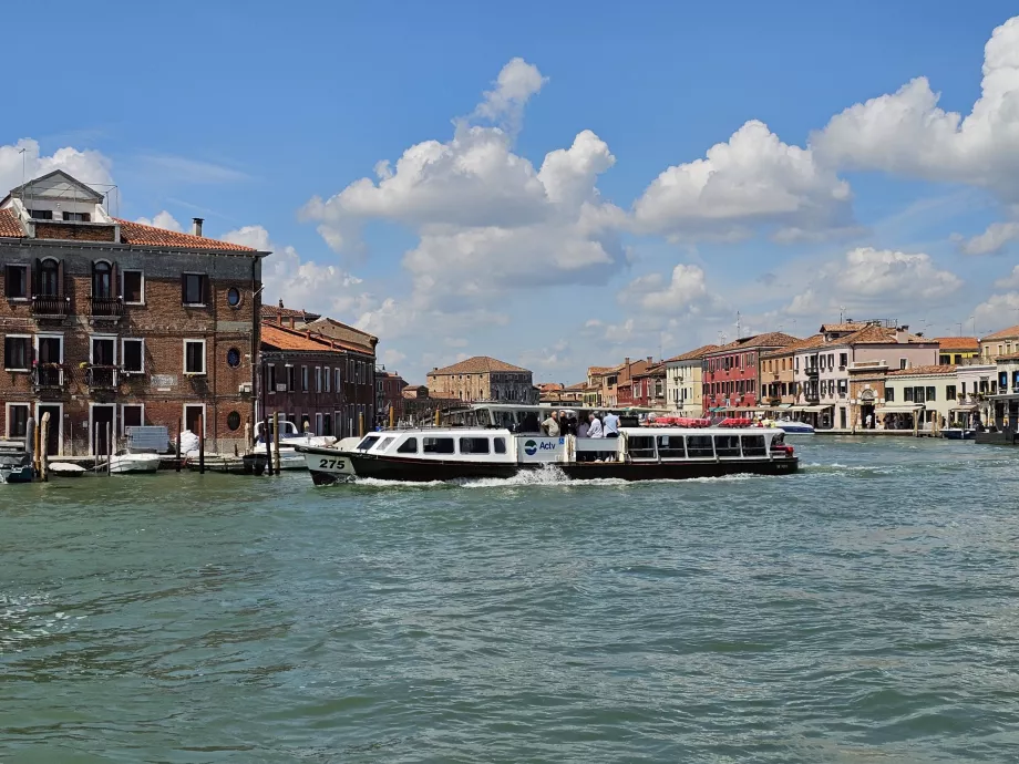 Vaporetto na Murano