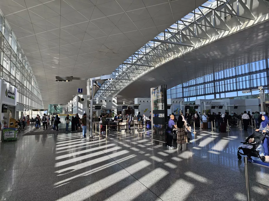 Terminal odlotów, lotnisko Brunei