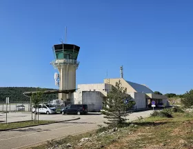Lotnisko Brac - terminal główny