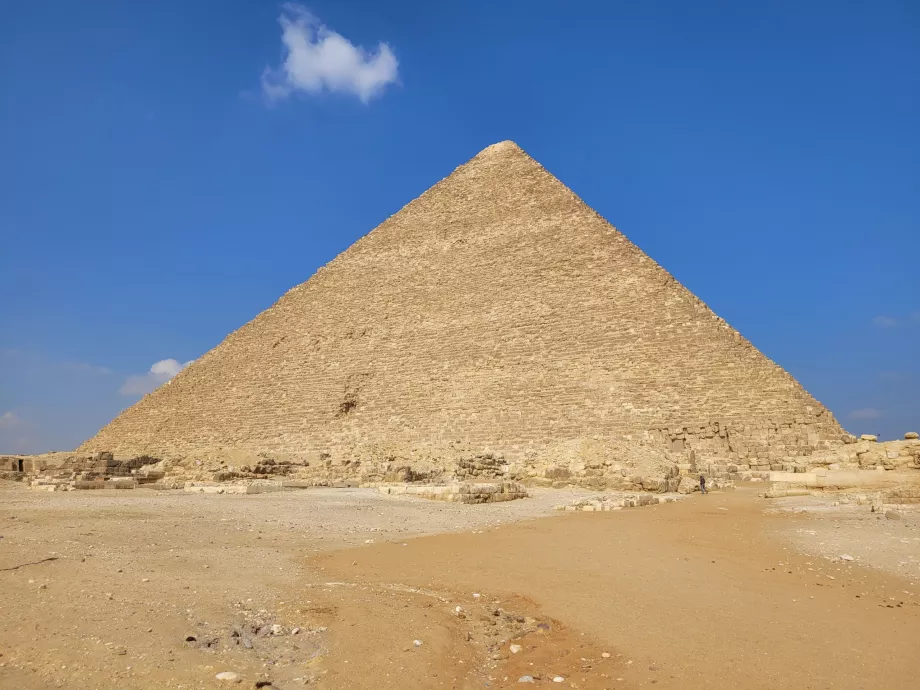 Piramida Cheopsa, Giza