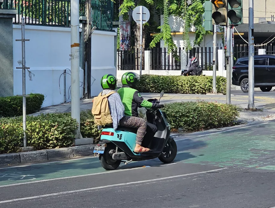 GoJek Moto