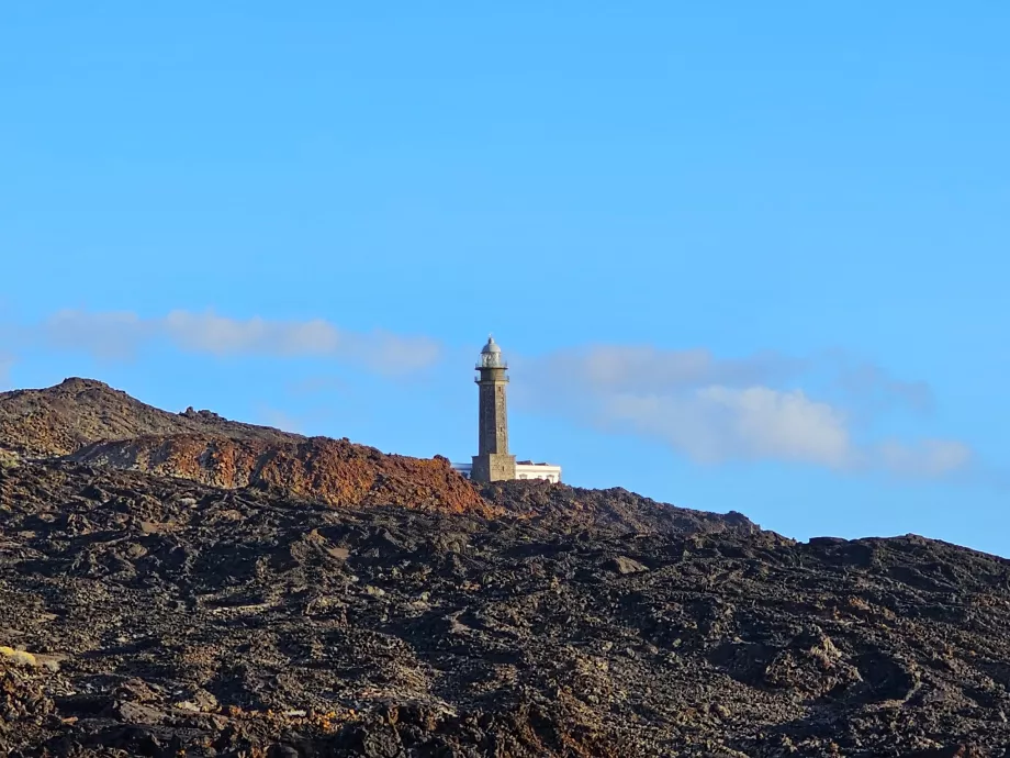 Krajobraz lawowy wokół Faro de Orchilla