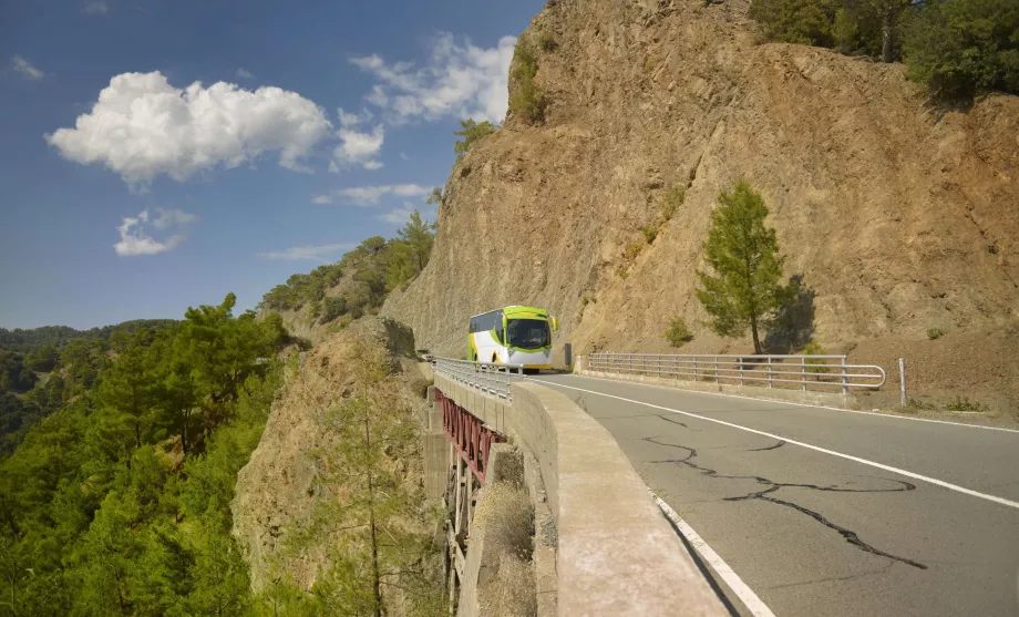 Autobus na Cyprze