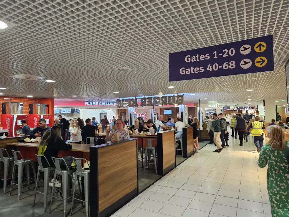 Food Court, strefa tranzytowa