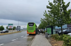 Przystanek autobusów dalekobieżnych