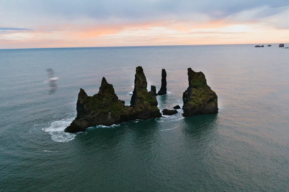 Widok na Reynisdrangar