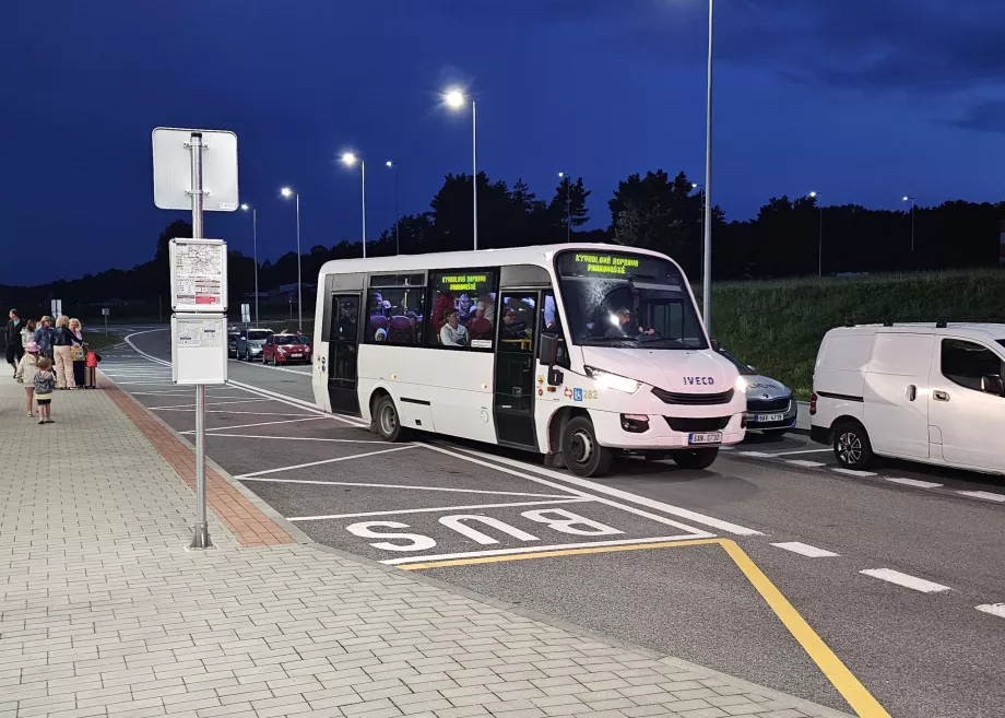 Autobus wahadłowy na parking