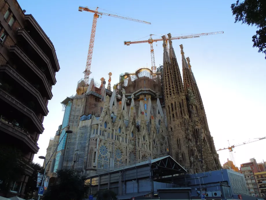 Trwająca budowa Sagrada Família