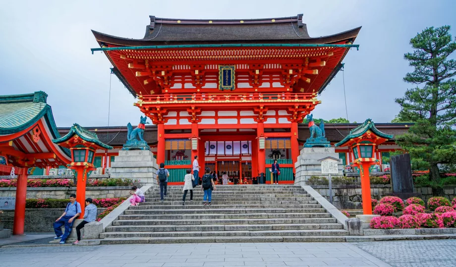 Główna świątynia Fushimi Inari