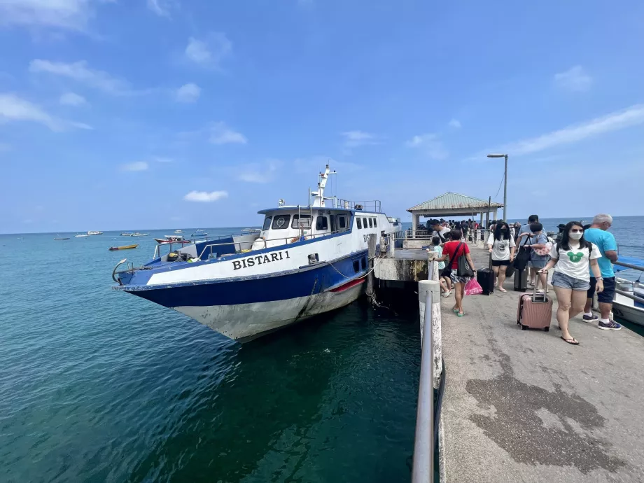 Łódź Bluewatter Bistari na Tioman